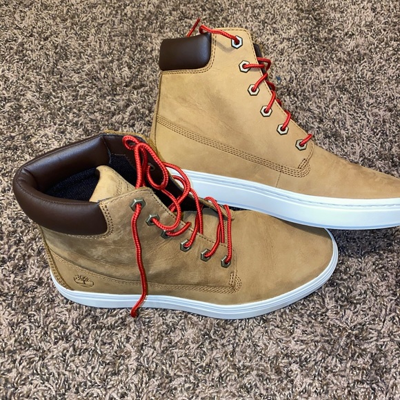 Timberlands. - Picture 2 of 3